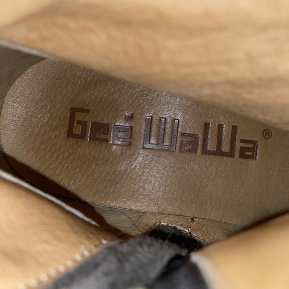 Gee Wawa Anthropology Leather dark brown leather Boot - Picture 10 of 11